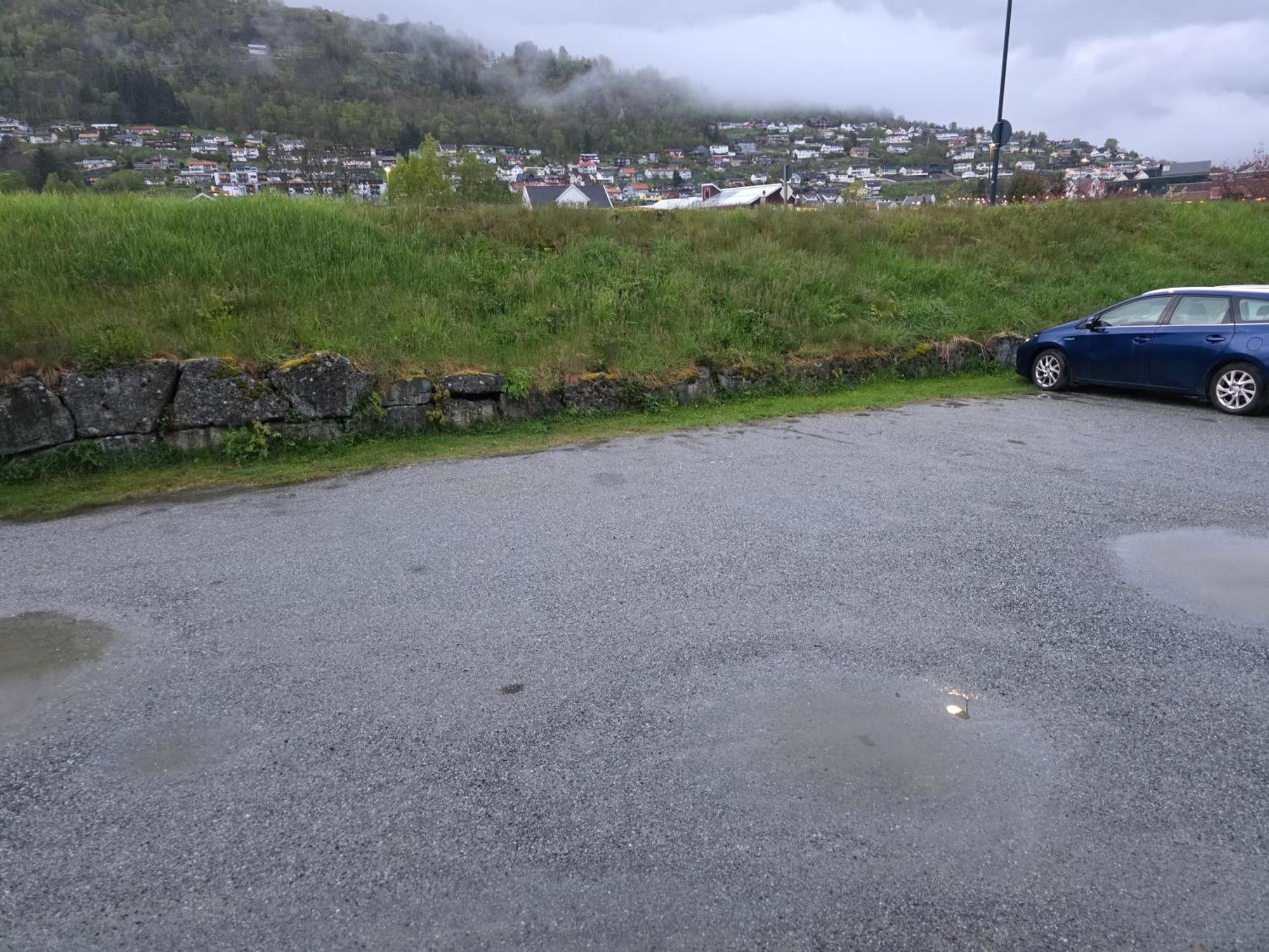 Albergue Rom Sentralt I Sogndal Exterior foto