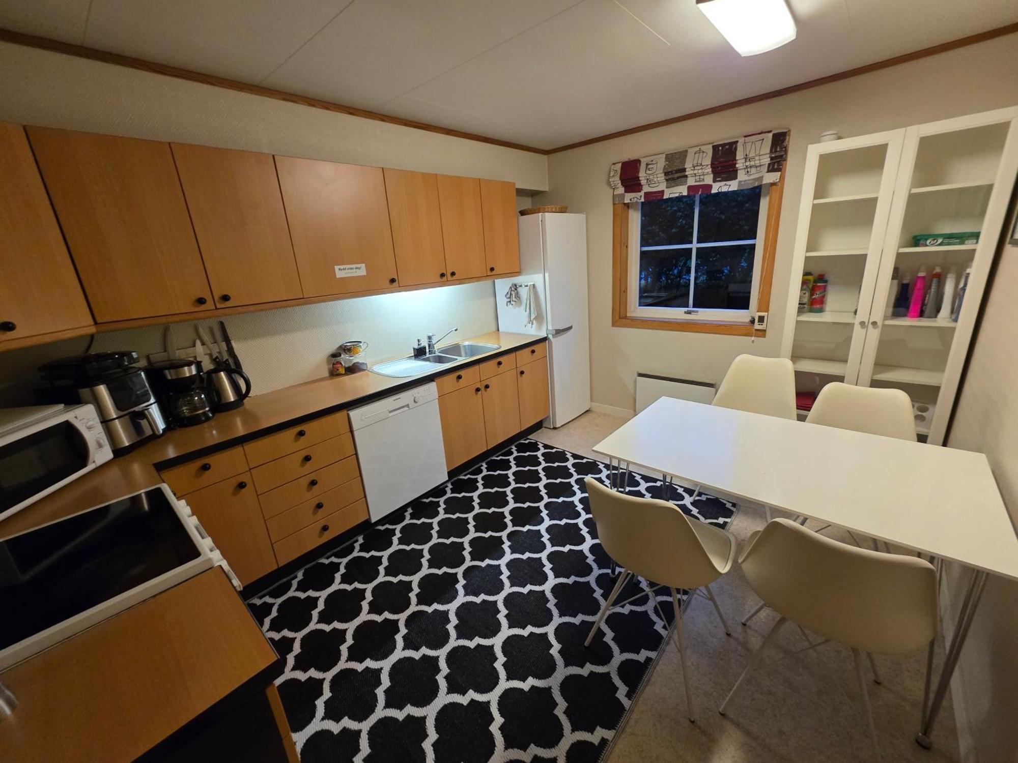 Albergue Rom Sentralt I Sogndal Exterior foto